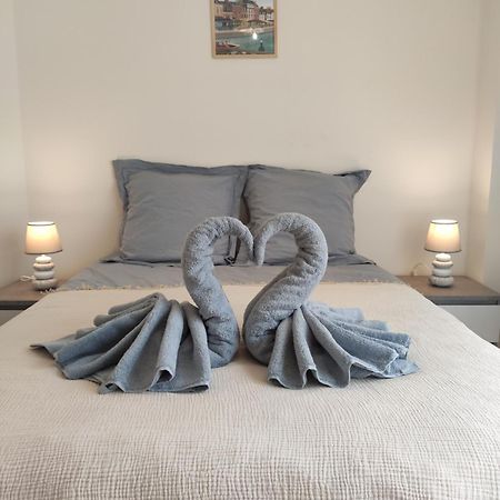 Sublime T2 Lumineux Avec Balcon - Rue Gratuite Apartment อาเมียงส์ ภายนอก รูปภาพ