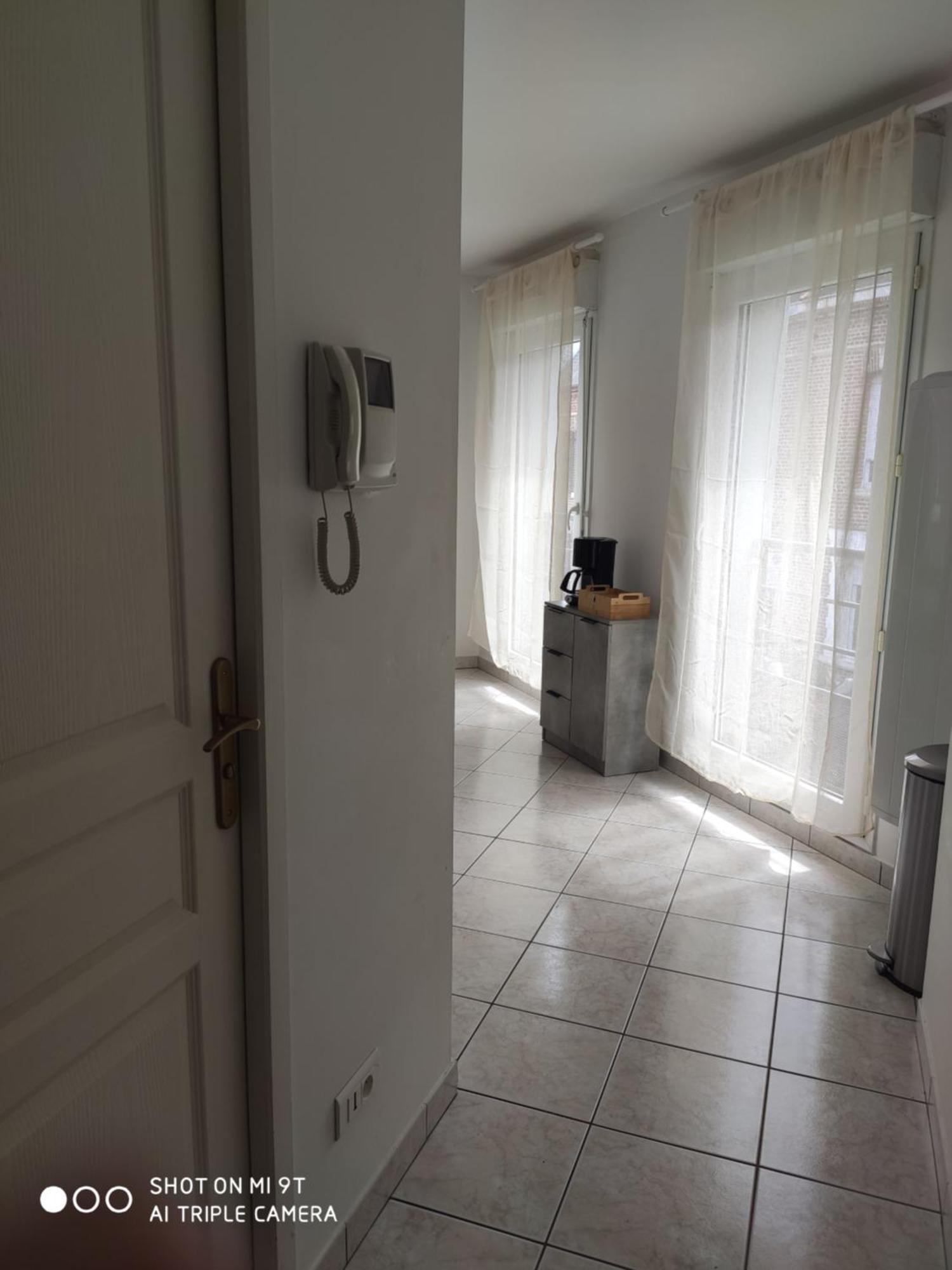 Sublime T2 Lumineux Avec Balcon - Rue Gratuite Apartment อาเมียงส์ ภายนอก รูปภาพ